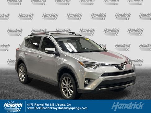 Used 2018 Toyota RAV4 Limited FWD image 1