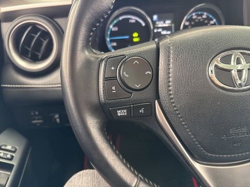 Used 2016 Toyota RAV4 XLE image 22