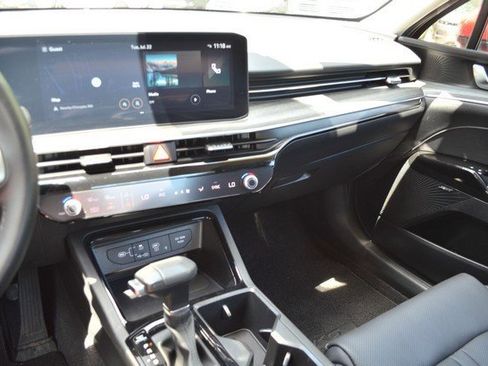 Used 2025 Kia K5 EX image 24