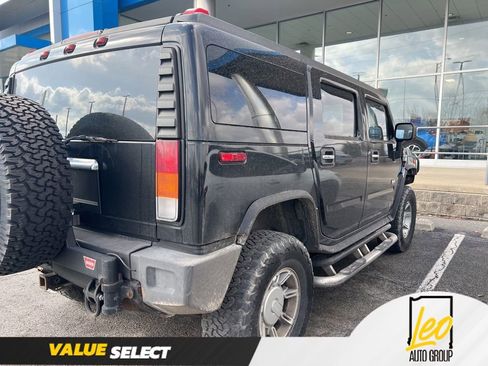 Used 2004 HUMMER H2 w/ Preferred Equipment Group image 6