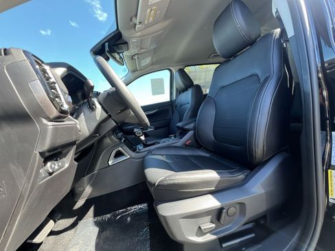 New 2025 Ford Ranger Lariat w/ FX4 Off-Road Package image 13