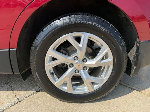 Used 2020 Chevrolet Equinox Premier AWD/4WD image 10