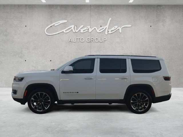Used 2022 Jeep Wagoneer Series III w/ Premium Group I AWD/4WD image 14