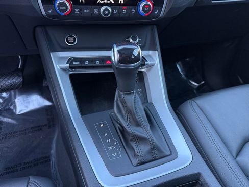 Used 2022 Audi Q3 2.0T Premium w/ Convenience Package image 19