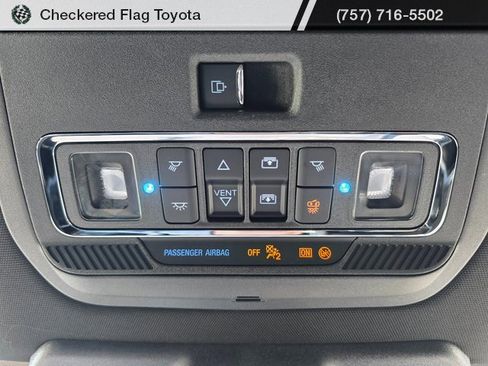 Used 2025 Ford F150 Platinum w/ Equipment Group 702A High image 11