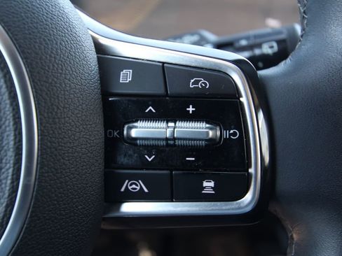 Used 2024 Kia Sorento S w/ Panoramic Sunroof Package AWD/4WD image 23