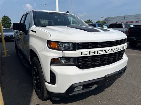 Used 2021 Chevrolet Silverado 1500 Custom w/ Rally Edition AWD/4WD image 4