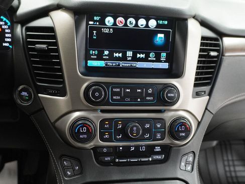 Used 2020 GMC Yukon Denali w/ Denali Ultimate Package RWD image 14
