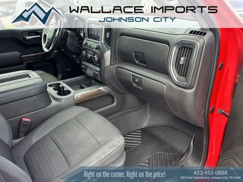 Used 2020 Chevrolet Silverado 1500 RST AWD/4WD image 35