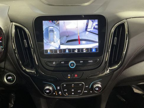 Used 2022 Chevrolet Equinox RS w/ RS Leather Package image 27