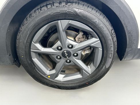 Used 2025 Kia K4 FWD image 11