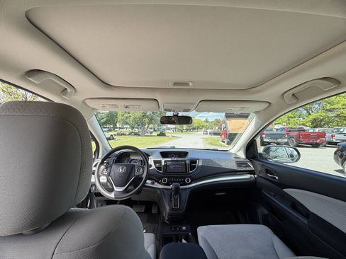 Used 2016 Honda CR-V EX image 11