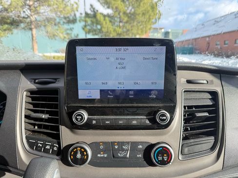 Used 2020 Ford Transit 350 XLT image 17