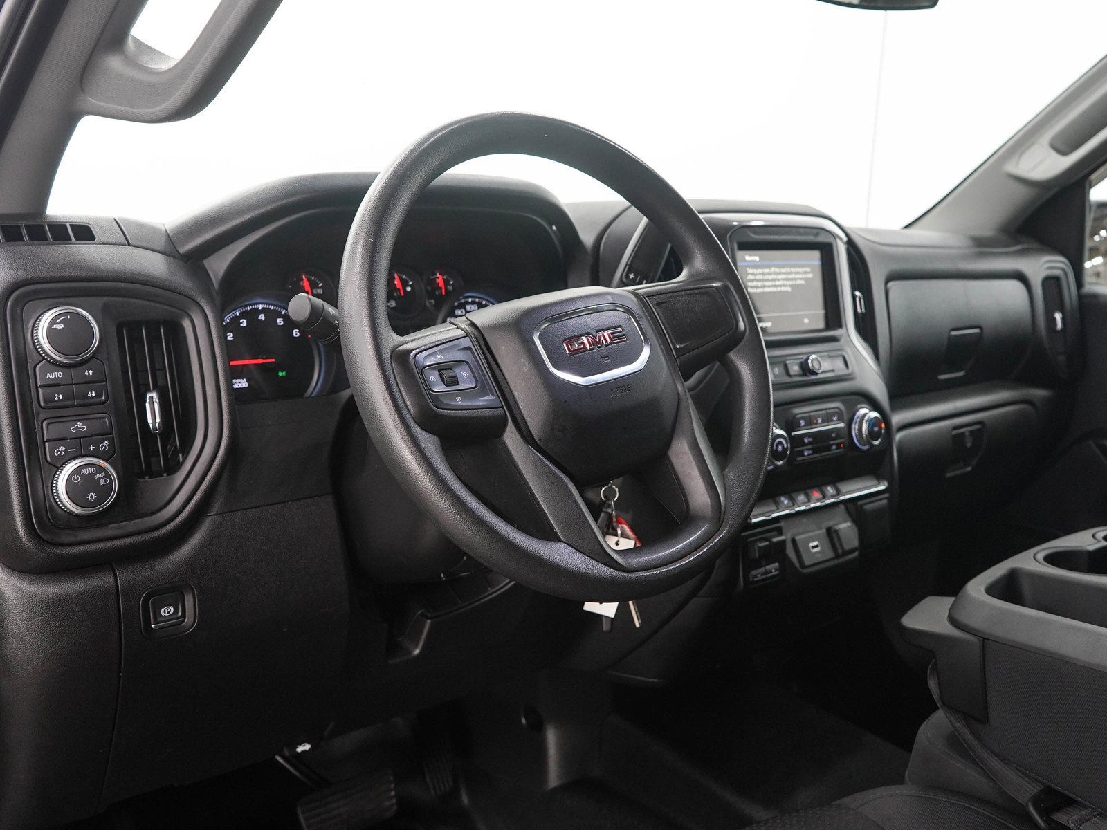 Used 2019 GMC Sierra 1500 4x4 Crew Cab w/ Convenience Package image 23