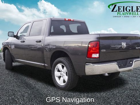 Used 2023 RAM 1500 Classic SLT image 2