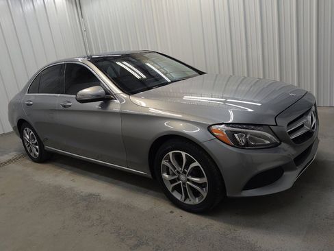 Used 2016 Mercedes-Benz C 300 4MATIC Sedan w/ Multimedia Package image 11