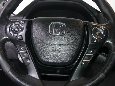 Used 2018 Honda Pilot Elite image 33