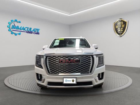 Used 2022 GMC Yukon XL Denali image 8