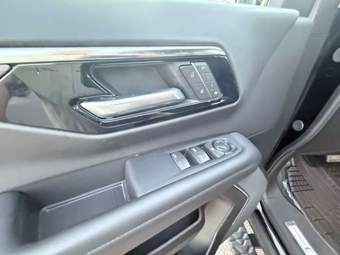 Certified 2025 Chevrolet Tahoe Z71 image 26