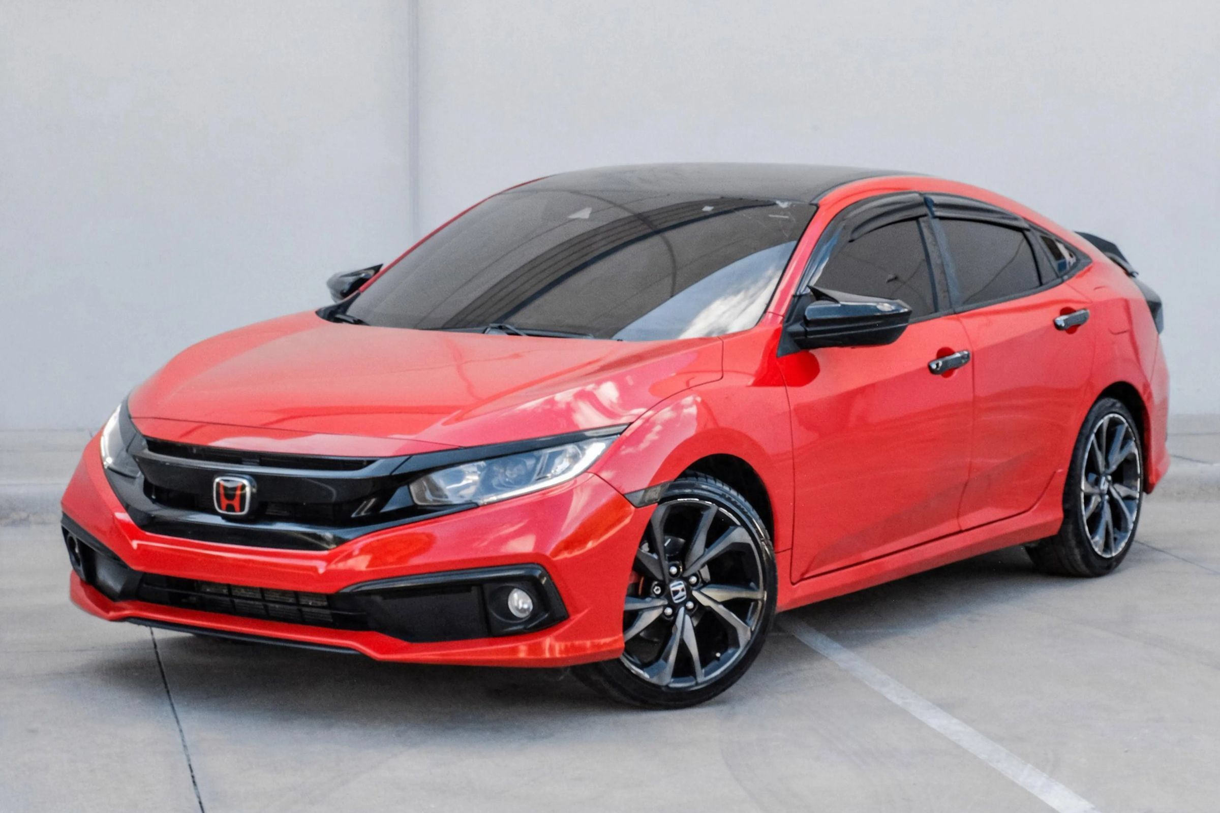 Used 2019 Honda Civic Sport image 6