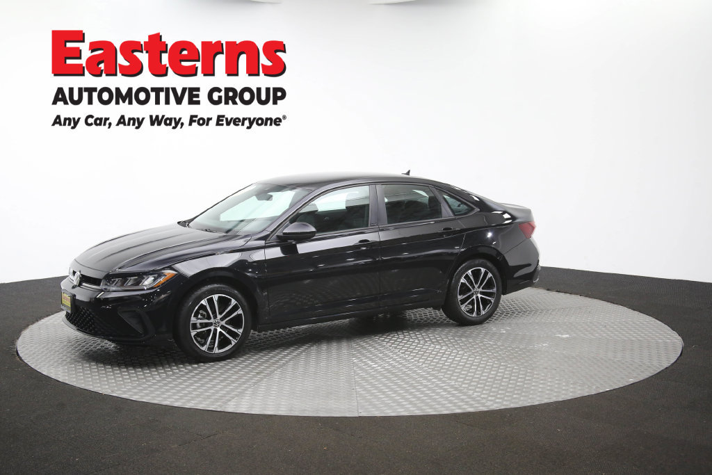 Used 2025 Volkswagen Jetta Sport FWD image 59