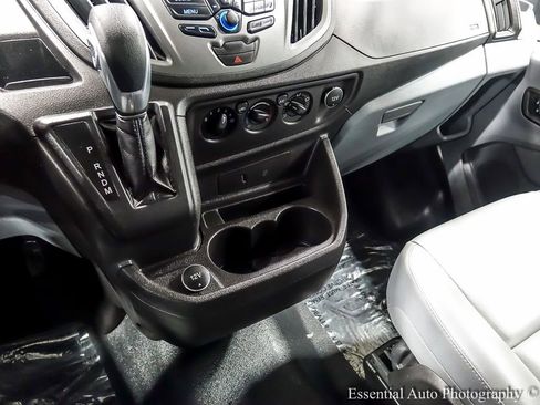 Used 2017 Ford Transit 150 XL image 16