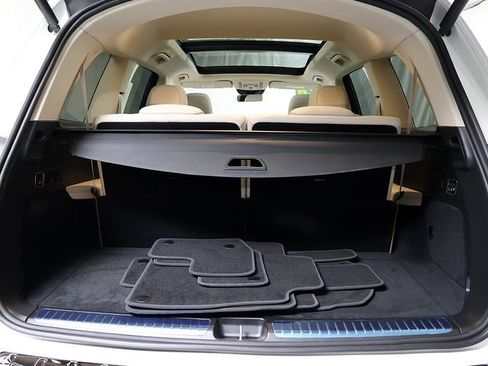 Certified 2026 Mercedes-Benz GLS 450 4MATIC image 33