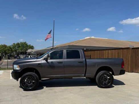 Used 2018 RAM 2500 Tradesman w/ Popular Equipment Group image 5