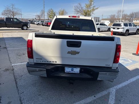 Used 2009 Chevrolet Silverado 1500 LTZ w/ White Diamond Edition image 21