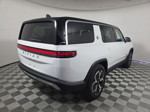 Used 2024 Rivian R1S Adventure AWD/4WD image 5