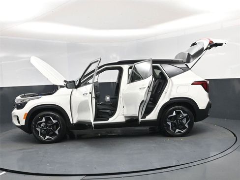 New 2026 Kia Seltos S image 20