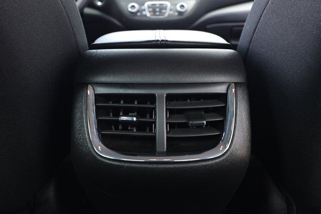 Used 2025 Chevrolet Malibu LT FWD image 28