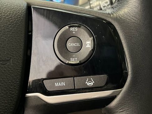 Used 2018 Honda Odyssey EX-L image 20