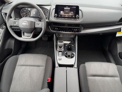 New 2026 Nissan Rogue SV w/ Cold Weather Package FWD image 14