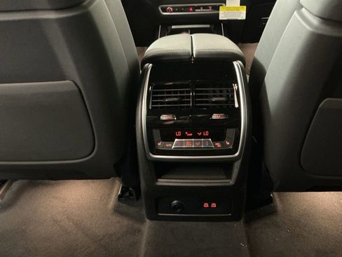 New 2026 BMW X7 xDrive40i AWD/4WD image 27