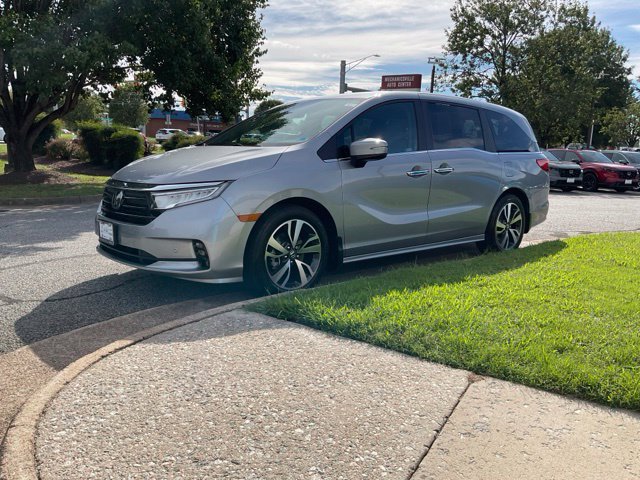 Used 2024 Honda Odyssey Touring image 4