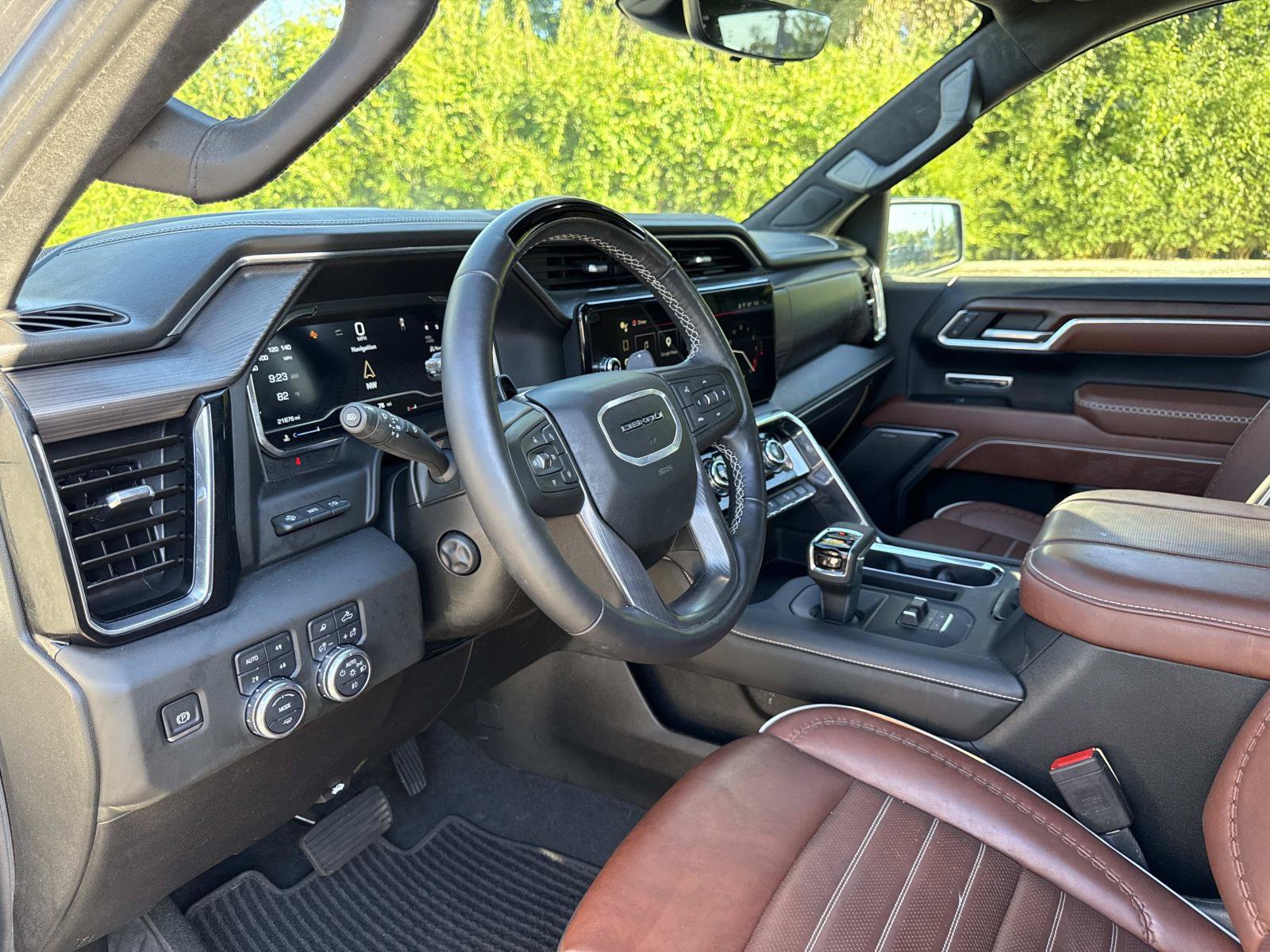 Used 2025 GMC Sierra 1500 Denali Ultimate AWD/4WD image 21