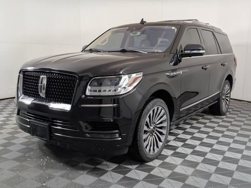 Used 2020 Lincoln Navigator Reserve w/ Equipment Group 208A Reserve image 1