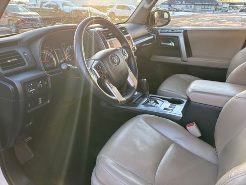 Used 2021 Toyota 4Runner Limited image 11
