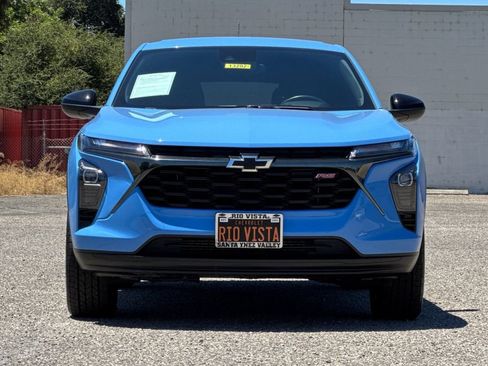 Used 2024 Chevrolet Trax RS FWD image 9