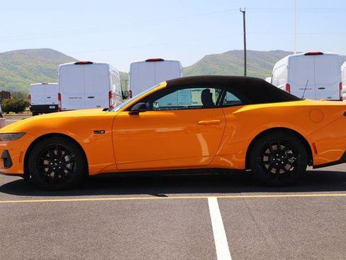 New 2026 Ford Mustang GT Premium RWD image 4