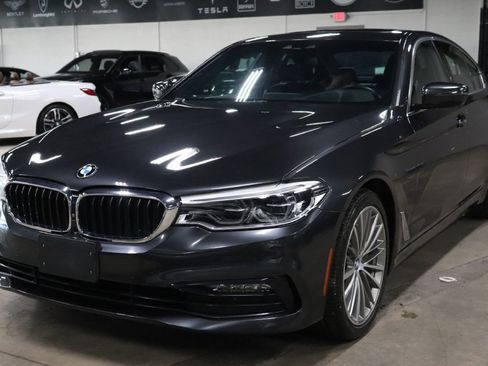 Used 2017 BMW 540i xDrive w/ Premium Package image 1