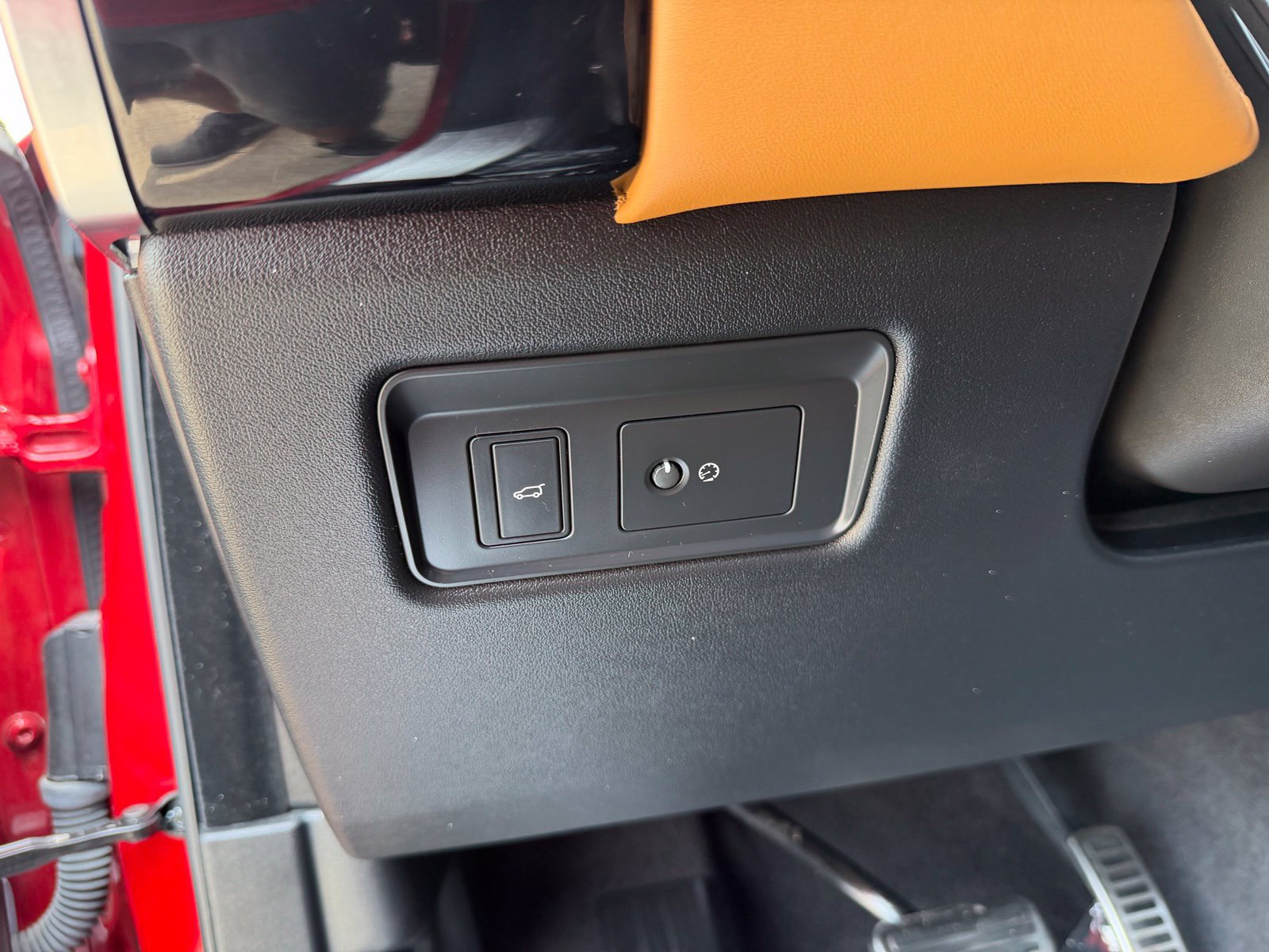 Used 2018 Land Rover Range Rover Sport HSE Dynamic AWD/4WD image 17