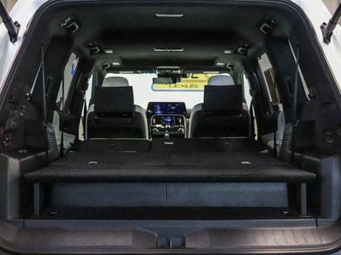 Certified 2025 Lexus LX 700h Luxury AWD/4WD image 28