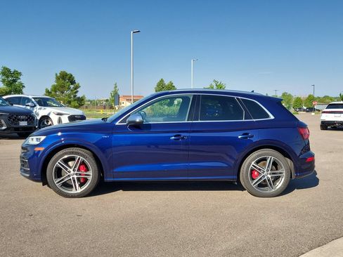 Used 2018 Audi SQ5 Prestige w/ Prestige Package AWD/4WD image 2
