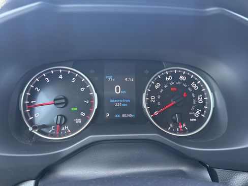 Certified 2021 Toyota RAV4 XLE w/ Convenience Package FWD image 12