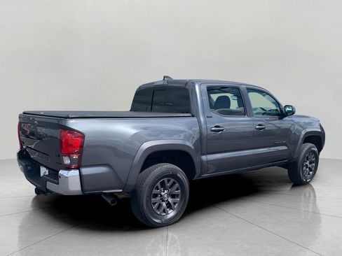 Used 2023 Toyota Tacoma SR5 AWD/4WD image 7