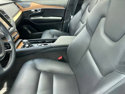 Used 2024 Volvo XC90 B5 Plus w/ Protection Package Premier AWD/4WD image 5