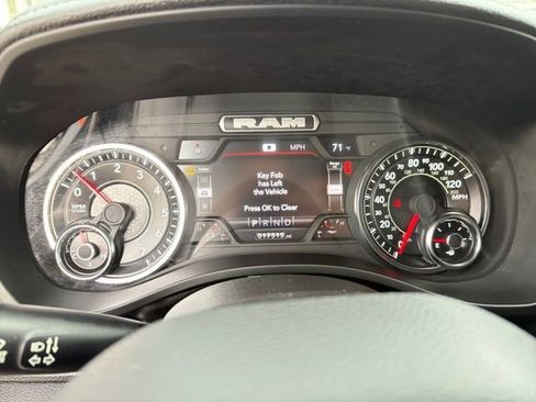 Used 2023 RAM 1500 Laramie RWD image 10