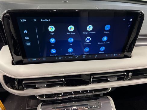 New 2026 Lincoln Aviator AWD image 9